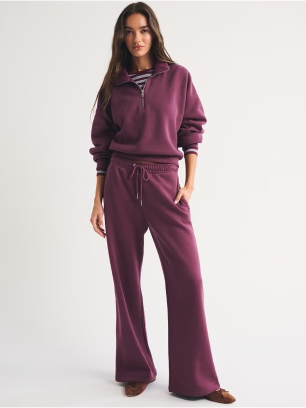 Abercrombie & Fitch Sunday High Rise Wide Leg Sweatpant - Plum - Picture 2 of 10